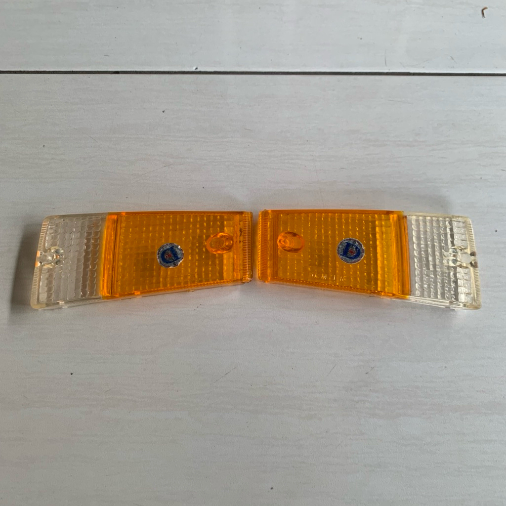 Mika Lampu Sein Sen Depan Honda Astrea 800