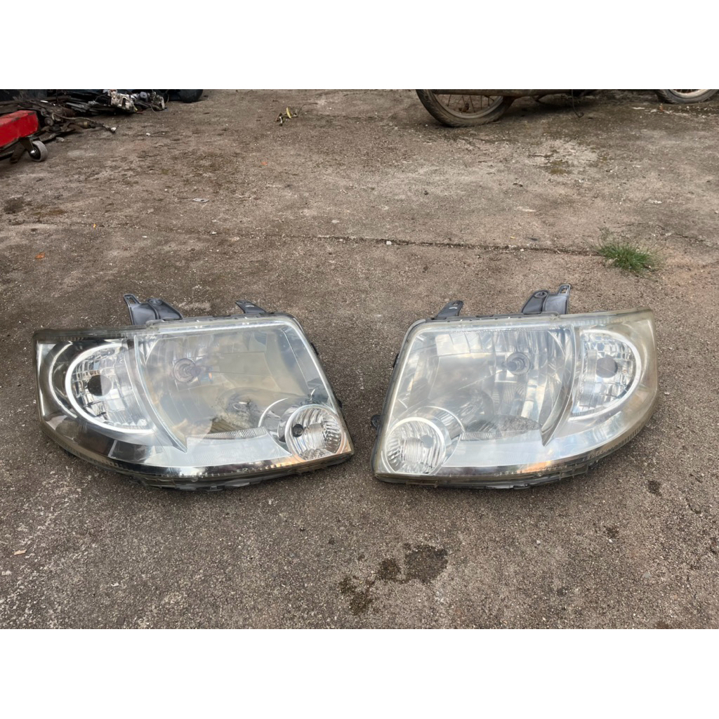 lampu depan APV arena origina