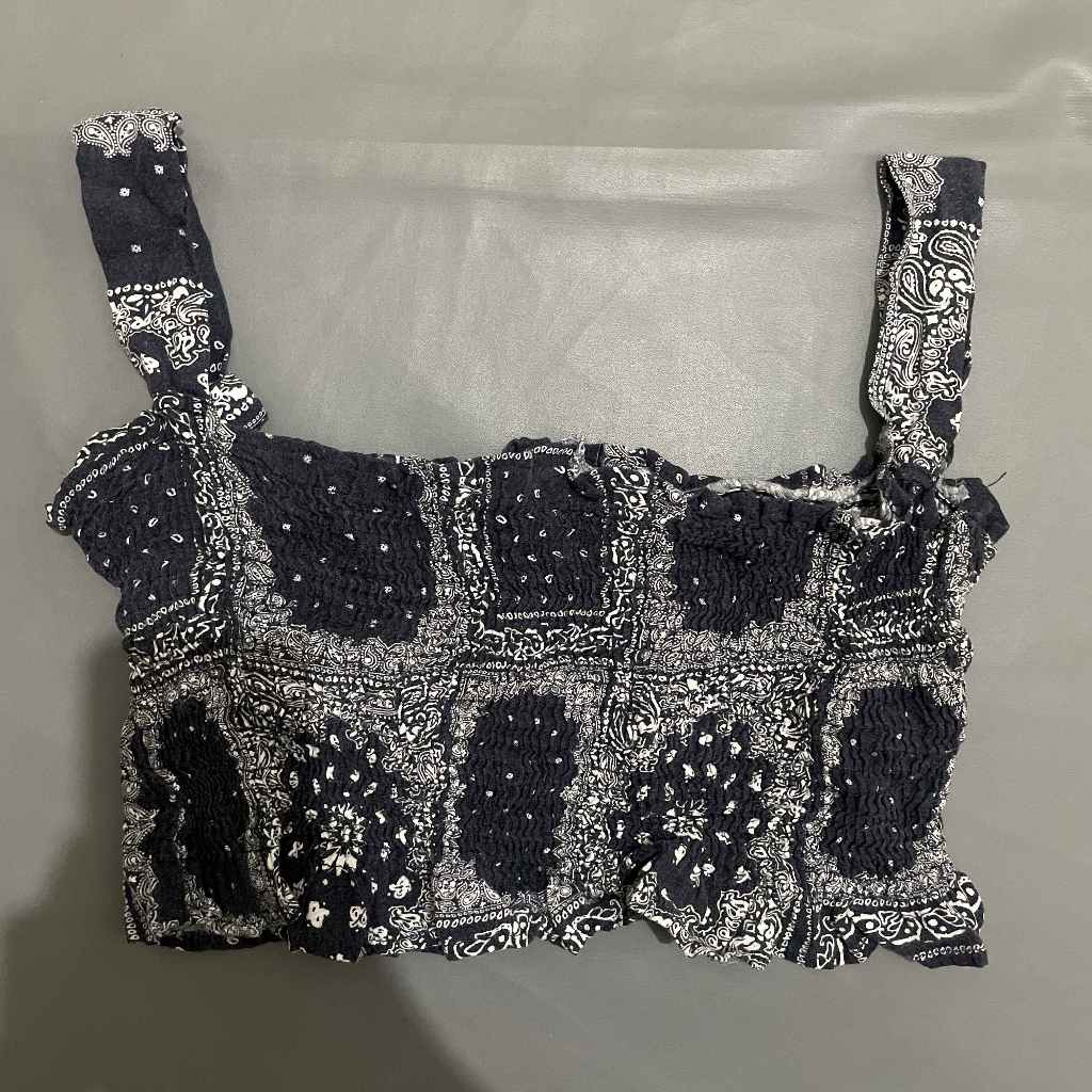 DEWASA A140 (COLORBOX ORI, PRELOVED) Baju Top Crop Atasan Inner Daleman Tank Top Crinkle Stretch Mel