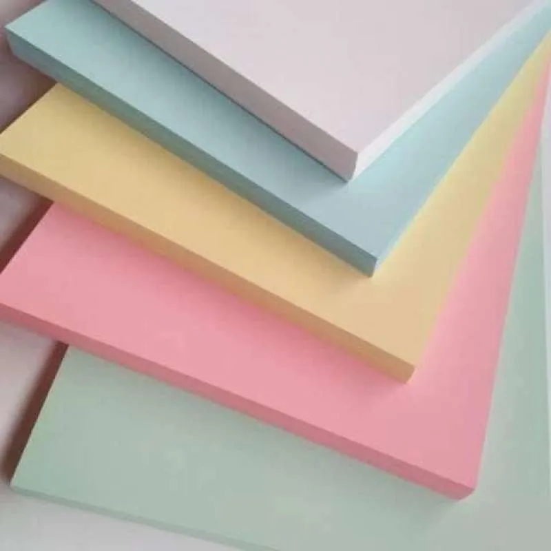 

kertas kartu tik putih warna 220gsm A4 F4