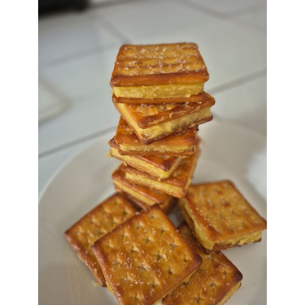 

GABIN TAPE , KUE GABIN , GABIN UBI UNGU