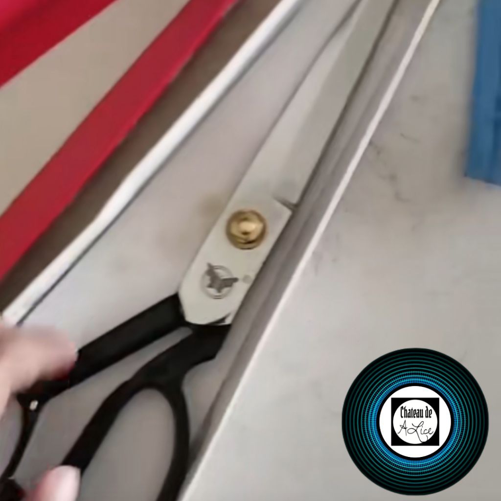 

Gunting Potong Kain/ Bahan Merk Butterfly / GUNTING BESI