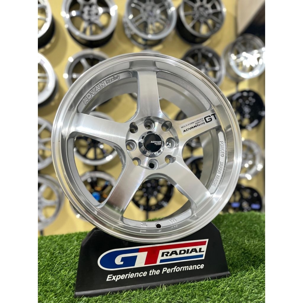 velg advan GT r16 full polish lebar 7 et40 kondisi baru