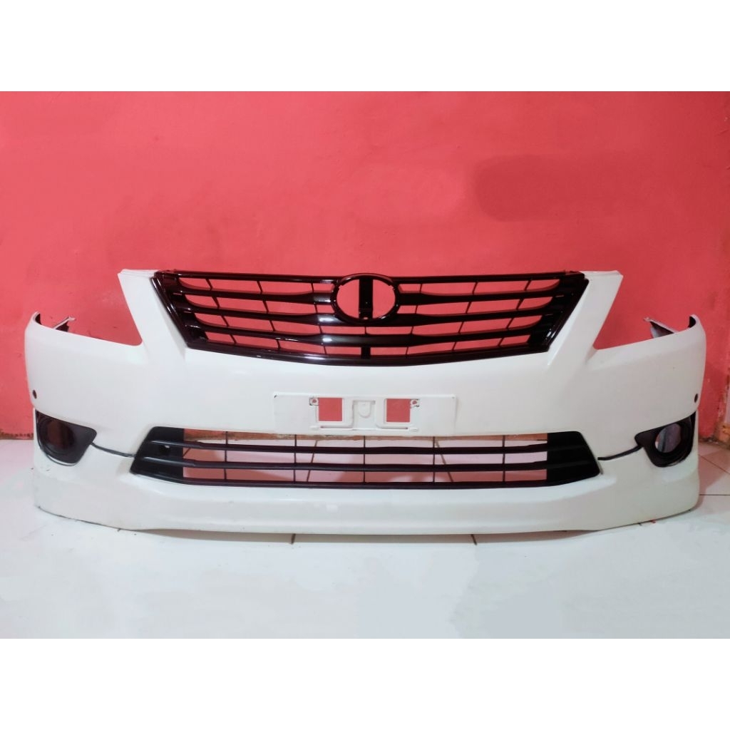 BEMPER DEPAN INNOVA 2012