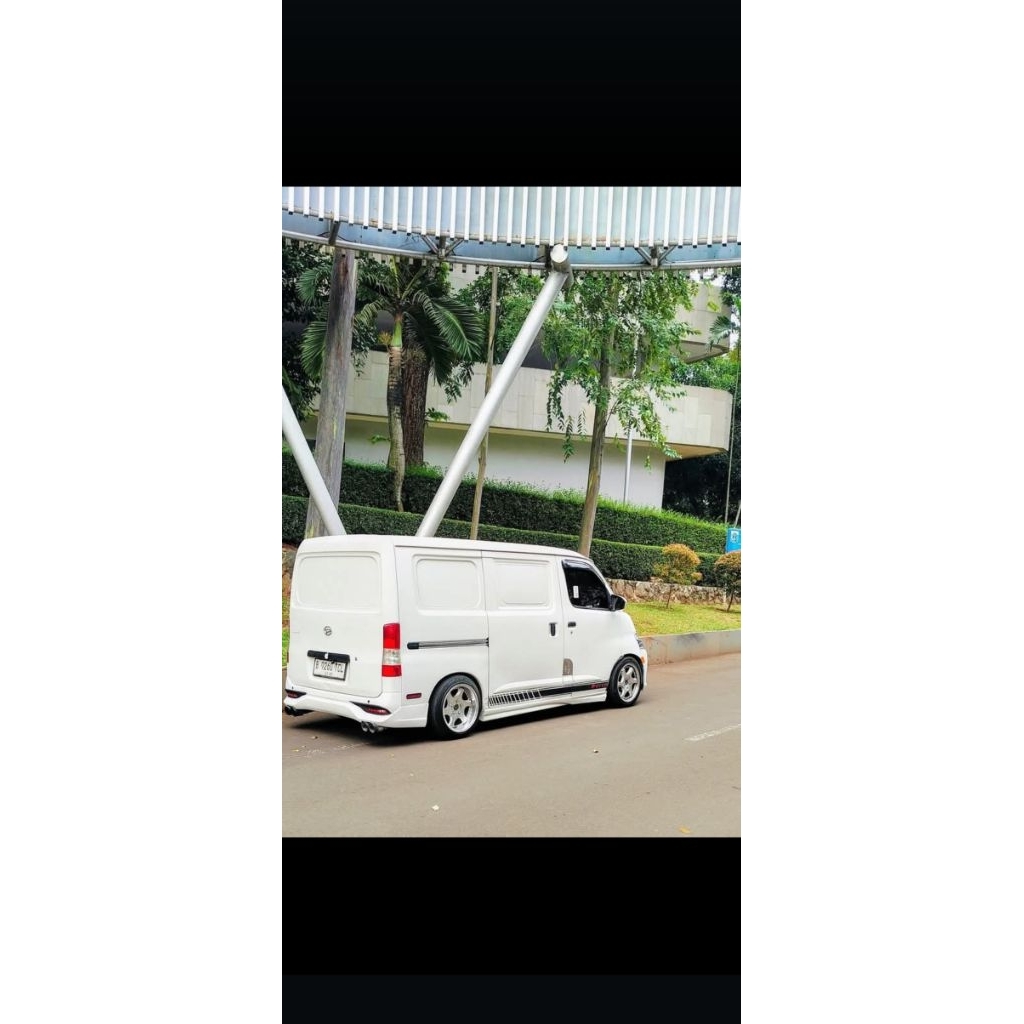 BEMPER BELAKANG GRANDMAX MODEL AVANZA