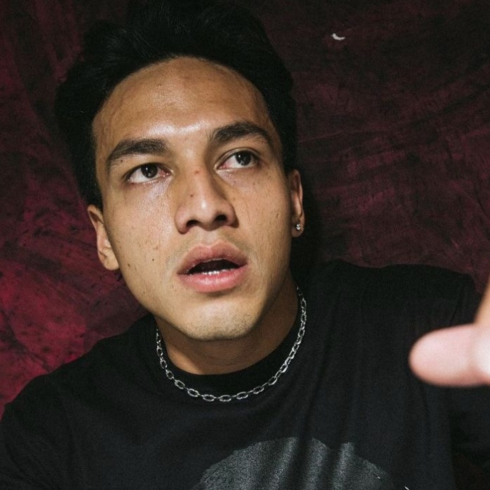 CUCI GUDANG KALUNG JEFRI NICHOL KALUNG RANTAI KAPAL MODEL JEFRI NICHOL BAJA TITANIUM 316L ANTI KARAT