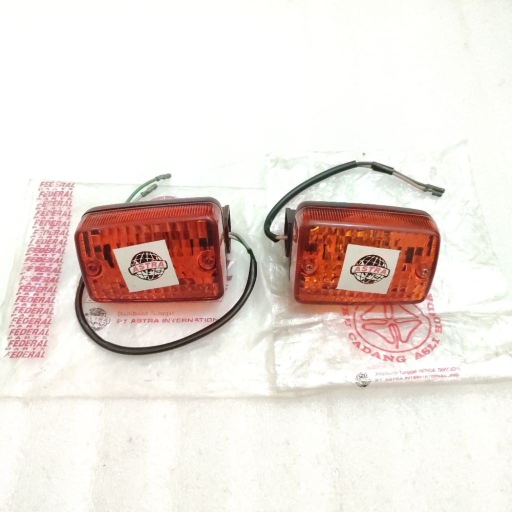 lampu sein sen reting riting honda win win100 win 100 C700 C800 supercub GL100 GL125 GLK original