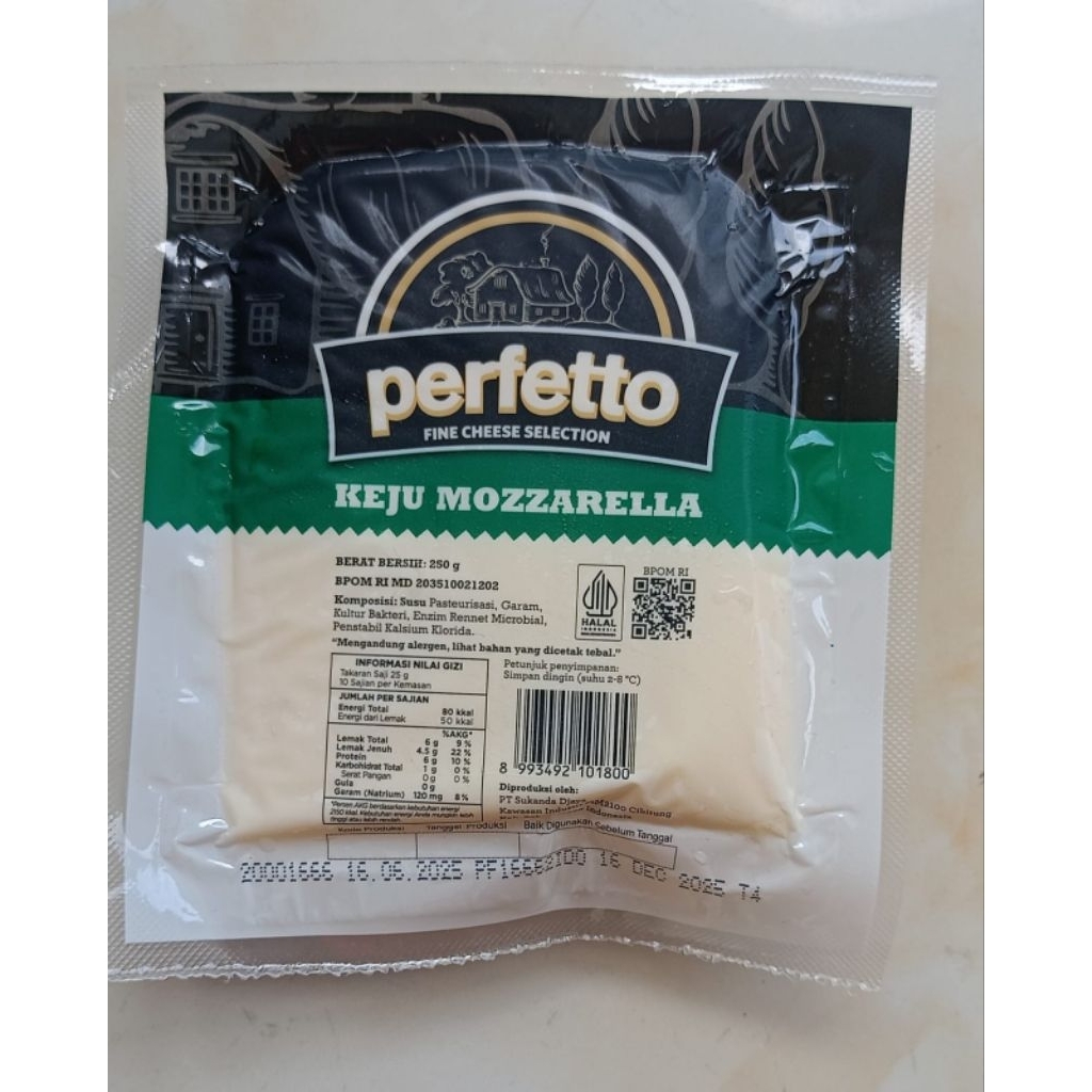

Promo! Keju Mozzarella Perfetto 250gr | Pack Original Keju berkualitas Halal