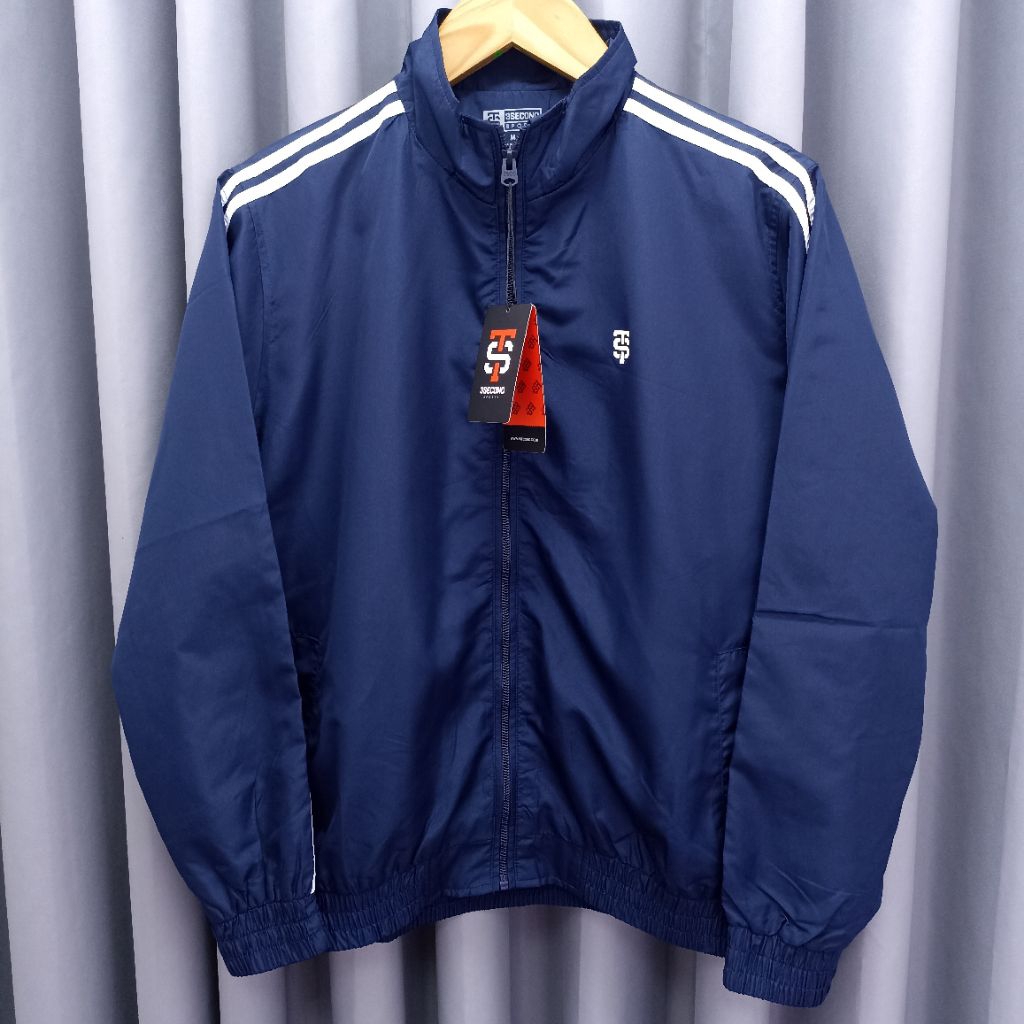 3SECOND - JAKET PARASUT PRIA REGULAR FIT ORIGINAL 3SECOND