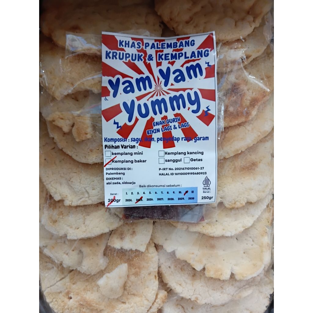 

Krupuk Kemplang Khas Palembang