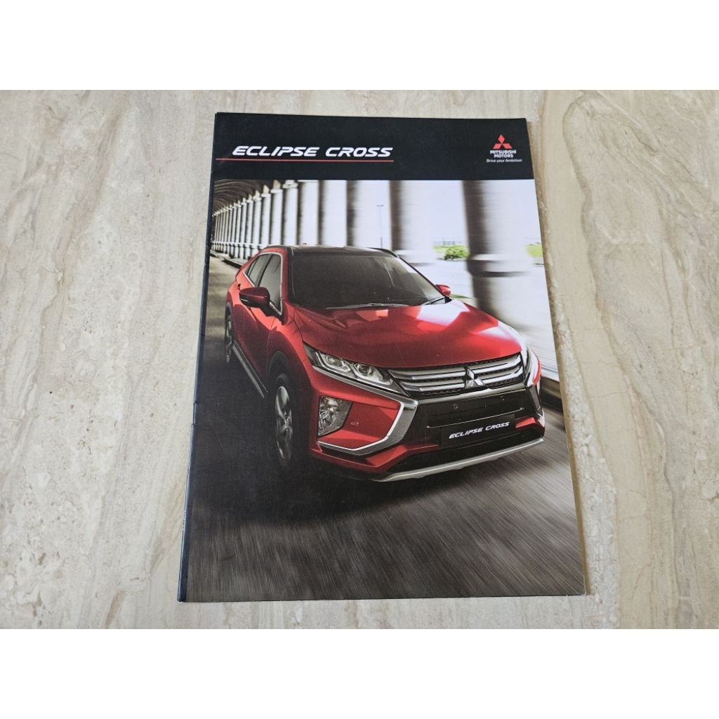 brosur katalog mobil mitsubishi eclipse cross 2019 booklet buku