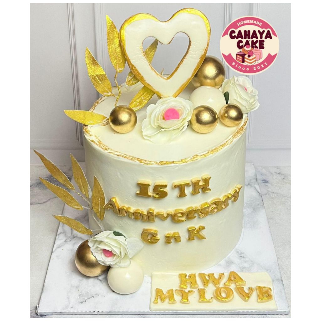 

Anniversary Cake Custom/ Kue Ulang Tahun Pernikahan/ Kue Ultah Anniversary