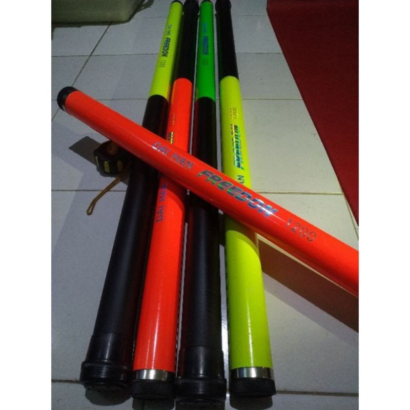 Joran Tegek Giant Flag Tongkat Bendera 12 Meter dan 10 Meter Diameter Besar Kaku Tegek Ikan Gabus