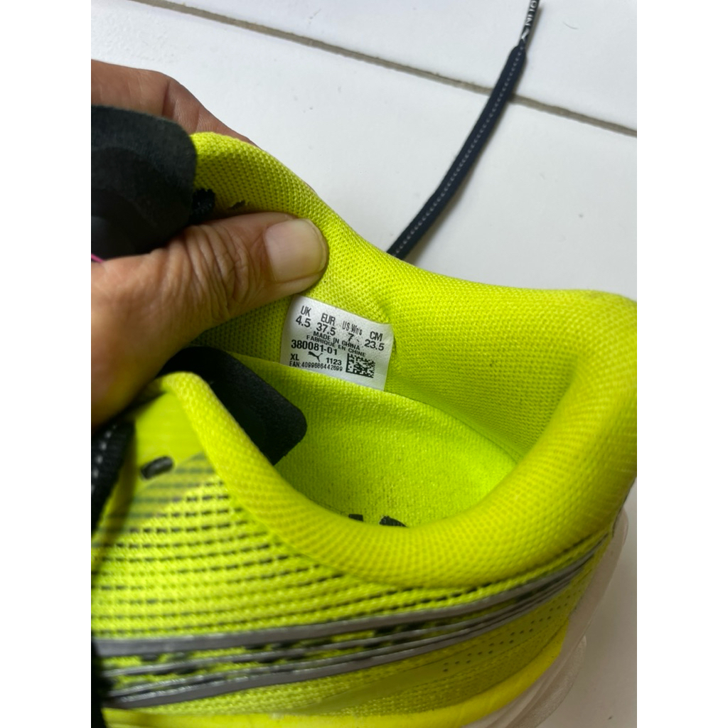 preloved sepatu running merk P*MA