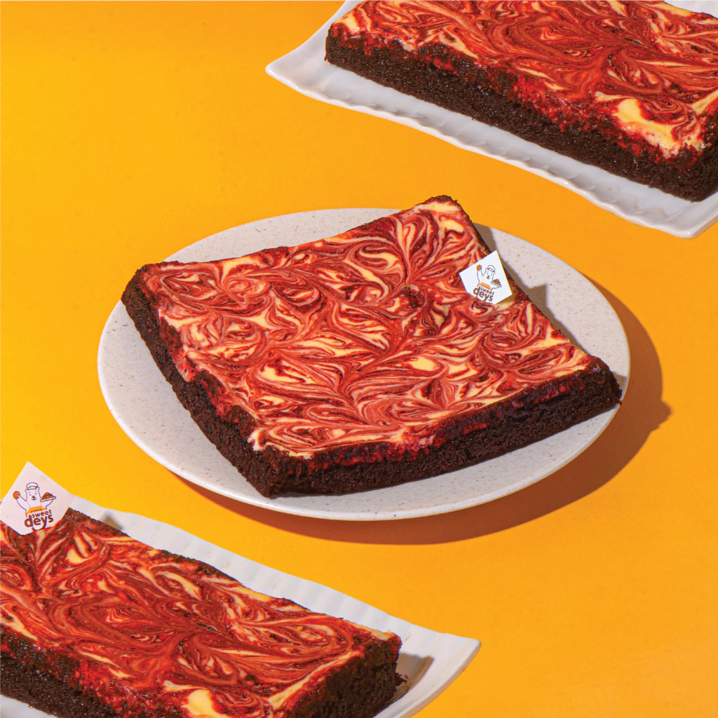 

Red Velvet Cheese Brownies Panggang [18pcs / 30pcs] by Sweet Deys