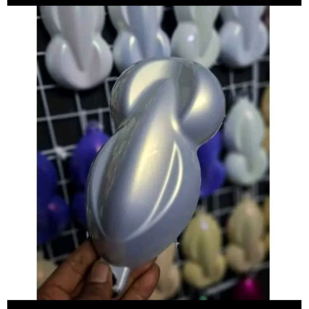 Cat Silver Pu + Lembayung Gold Pu Cat Silver Efec Gold 500Ml