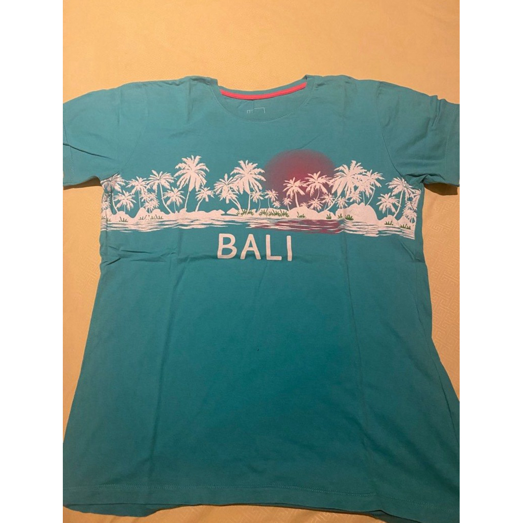 Atasan Kaos Hijau Unisex Obral