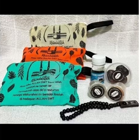 

paket oleh oleh haji umroh pouch