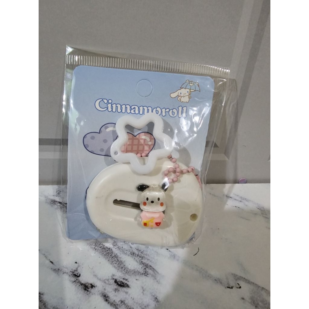 

Cutter / Ganci Cutter Sanrio