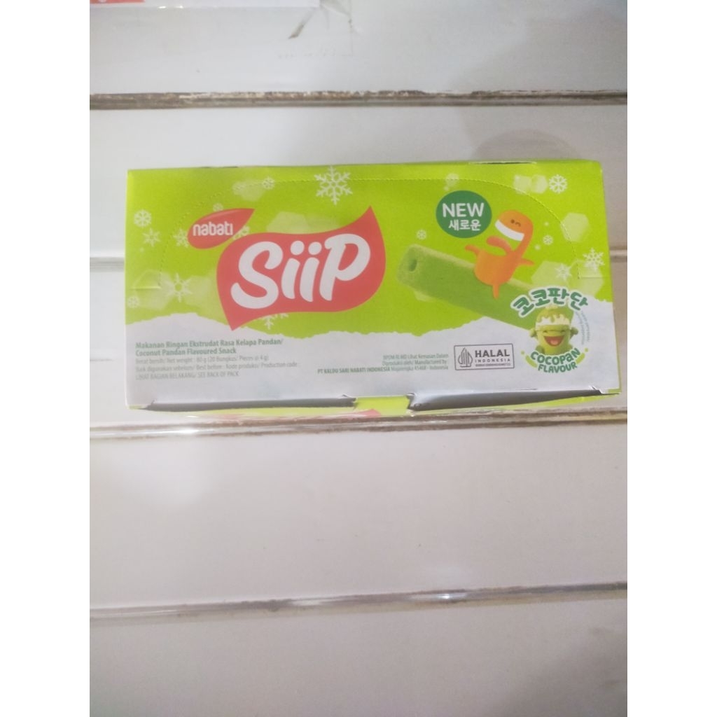 

Nabati Siip Rasa Cocopan 1 Box Isi 20 / Rasa Cocopandan