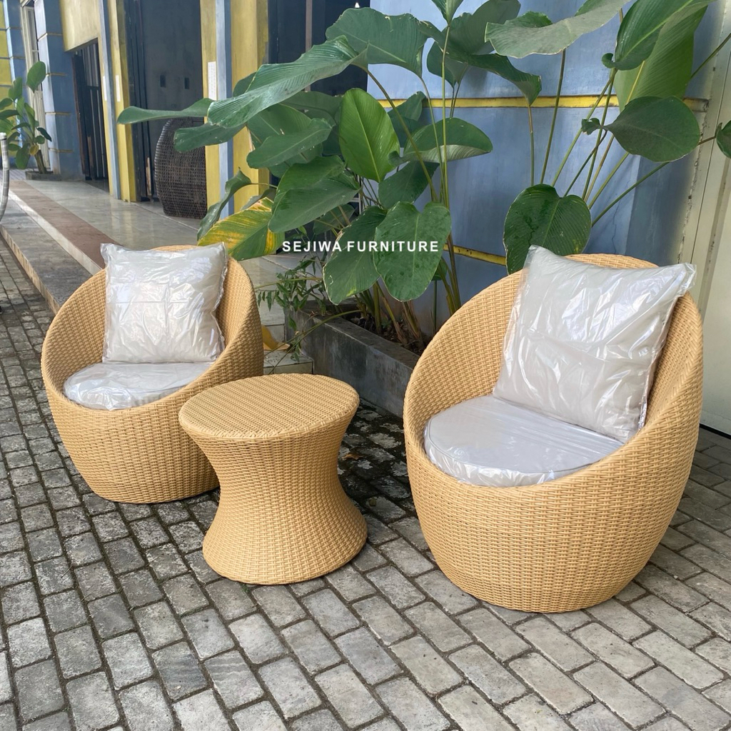 Set Kursi Teras Rotan Sintetis / Kursi Outdoor Rotan Sintetis