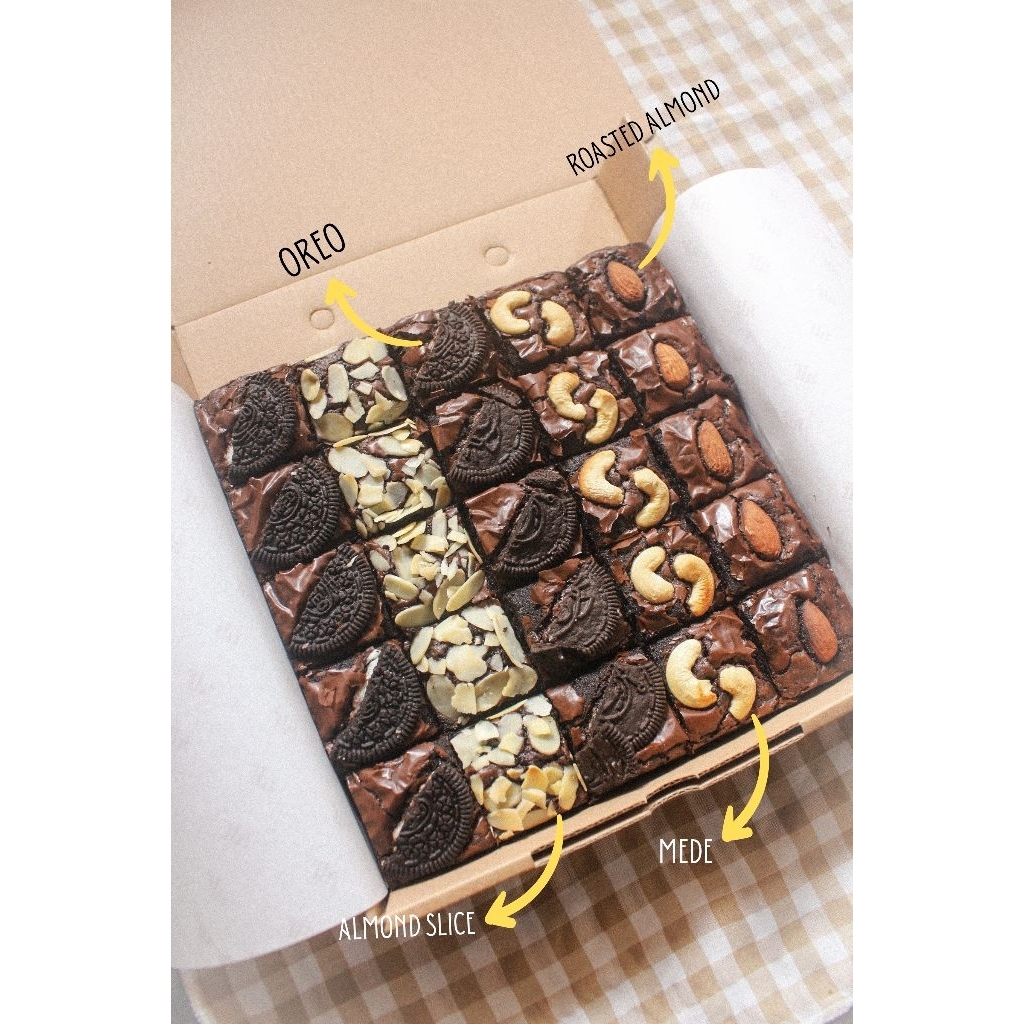 

FUDGY BROWNIES by Alf Brownies (20x20 isi 25 potong)