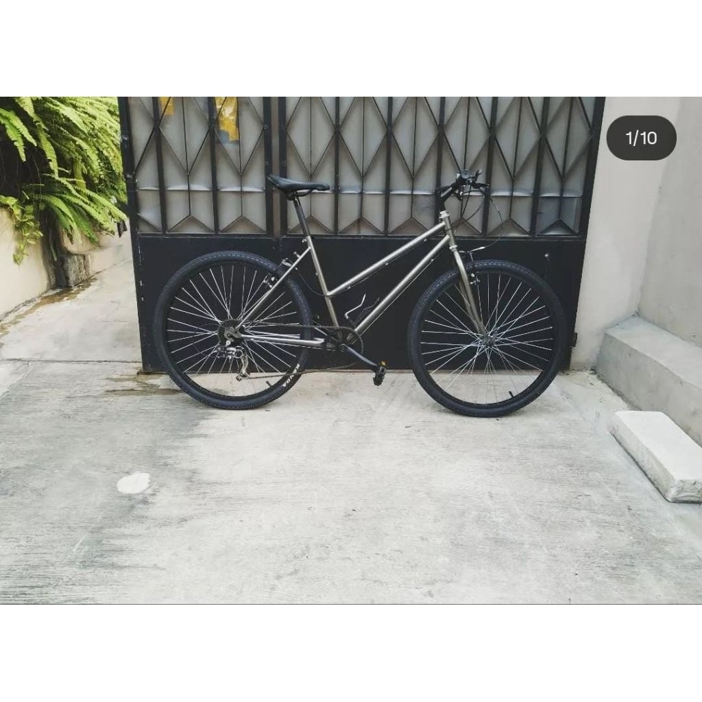 Commuter Bike Lady Federal