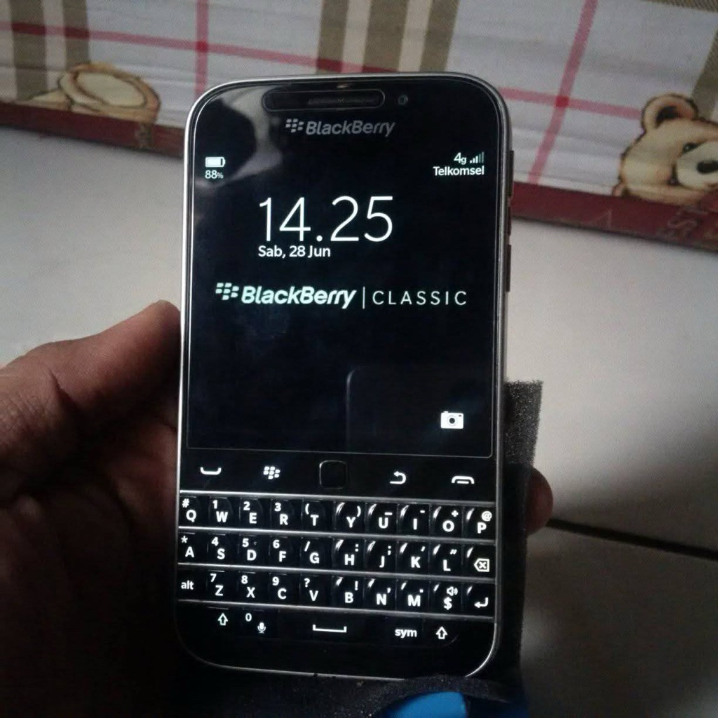 Blackberry Q20 Classic