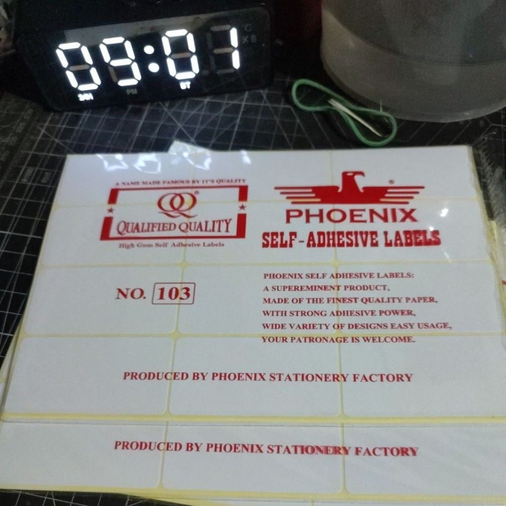 

label 103 Phoenix (3.2x6.4cm)