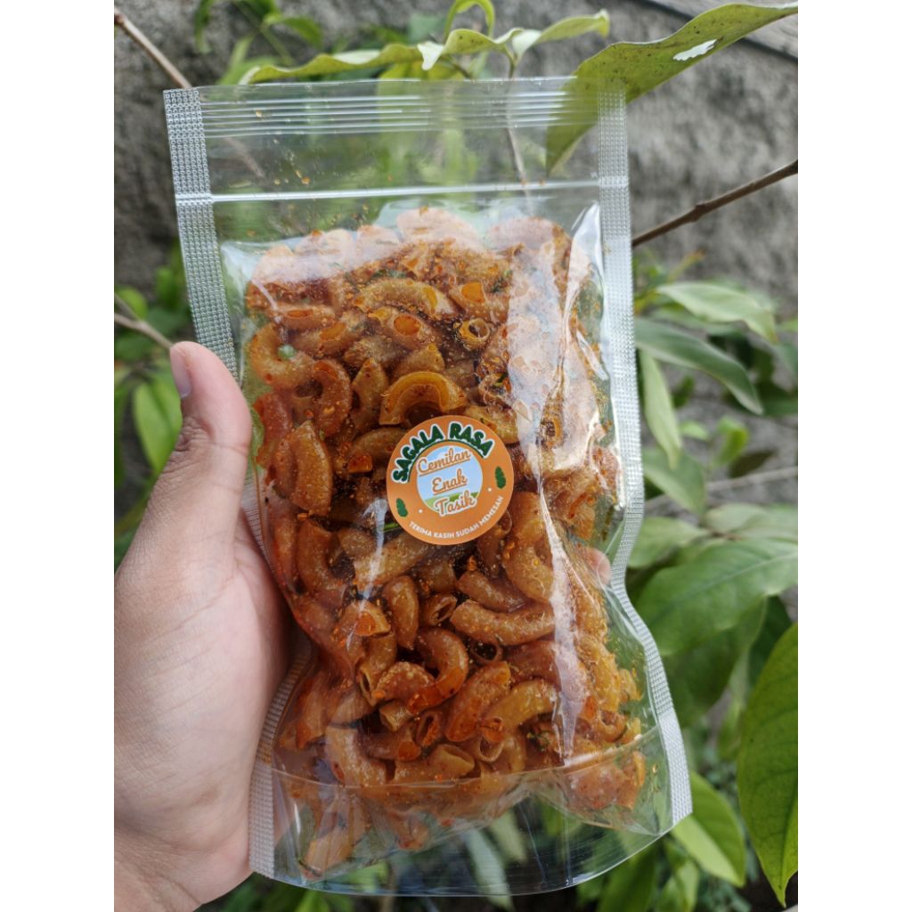 

Makaroni cikruh daun jeruk 105gr kemasan seal pouch