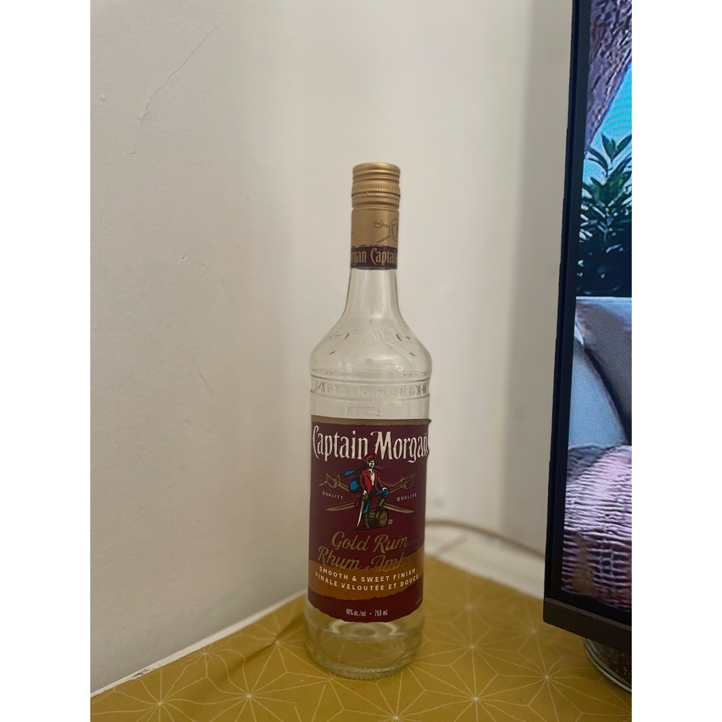 Botol Kosong Captain Morgan – Dekorasi Bar, Cafe, Rumah