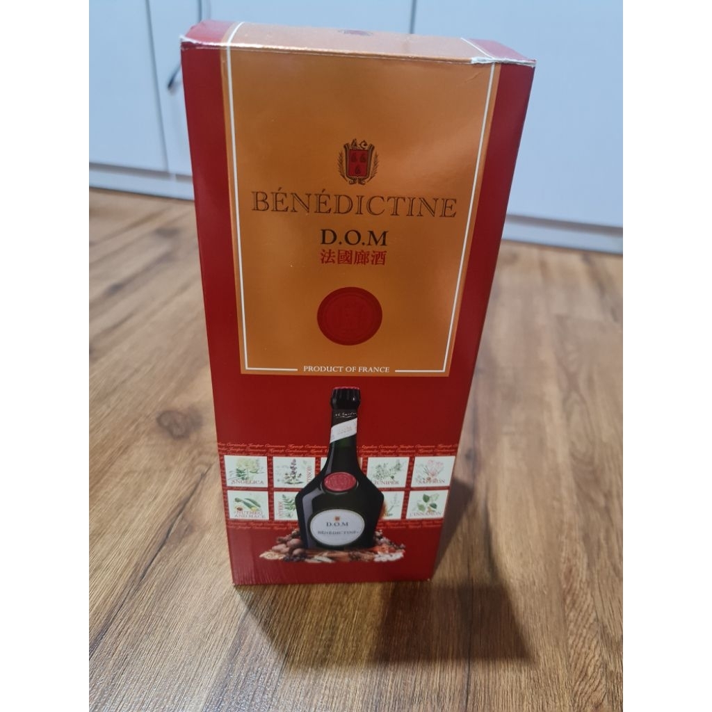 Jual Botol Bekas DOM Benedictine berserta kotaknya