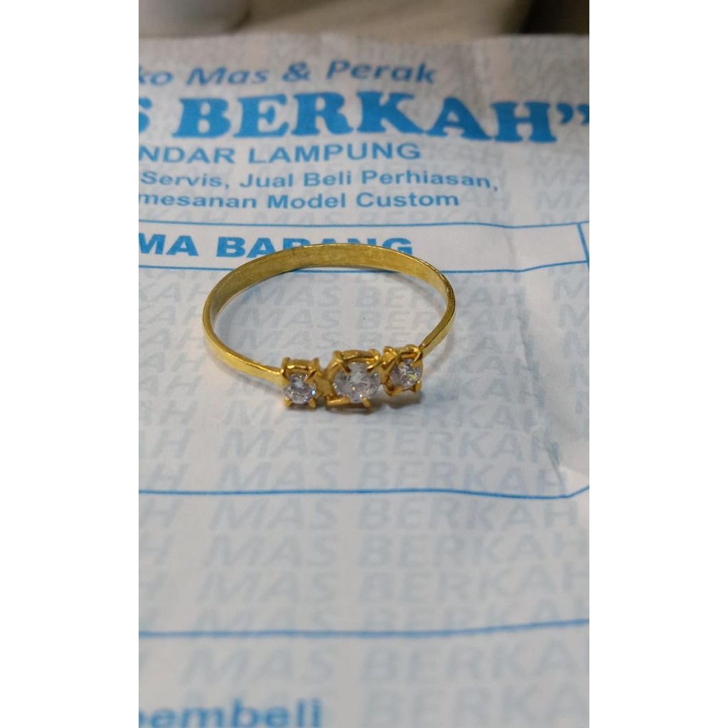 Cincin Emas Muda/ Emas Muda 1 Gram/ Cincin Permata Putih Tiga