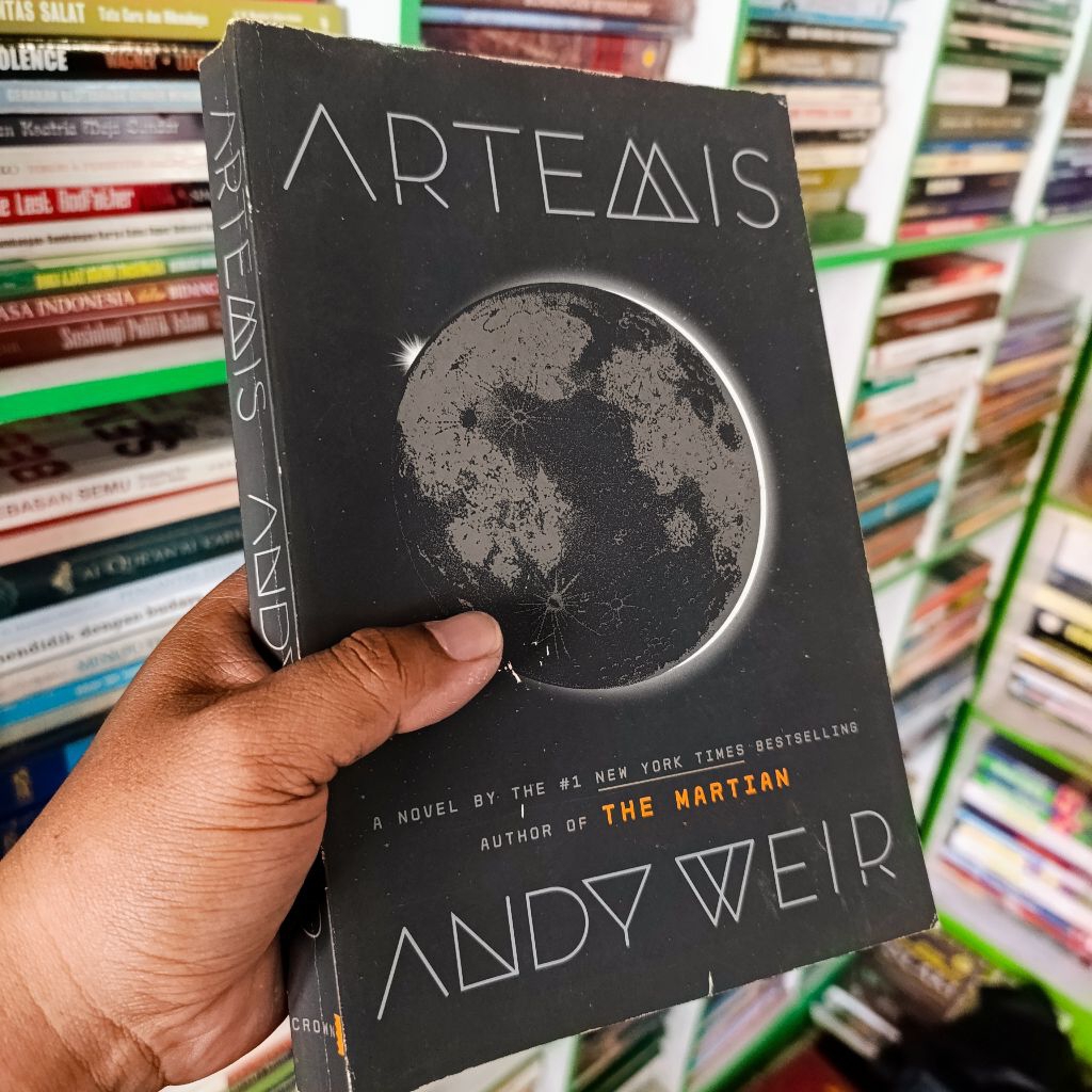 artemis - andy weir