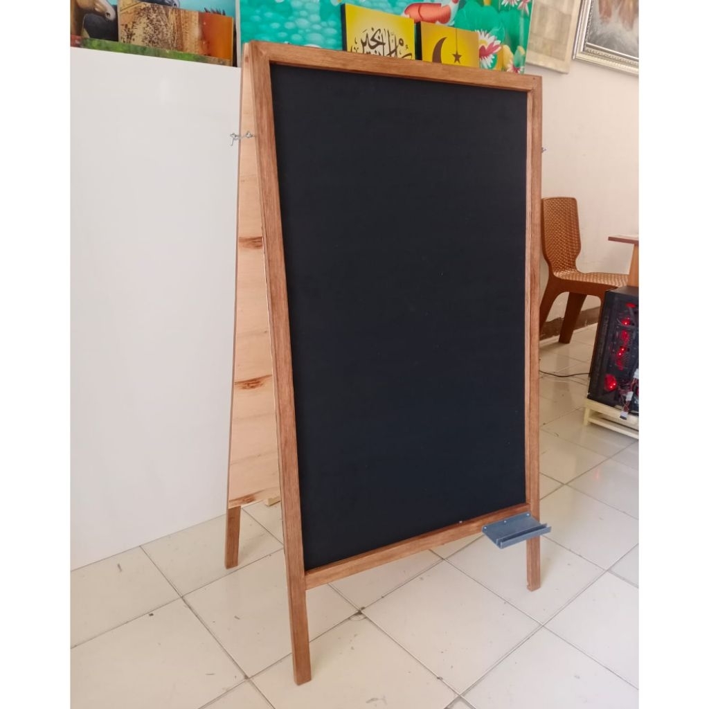

Papan Tulis 2 Sisi 35 x 50 cm Papan Tulis Standing Menu Cafe Black Board & White Board