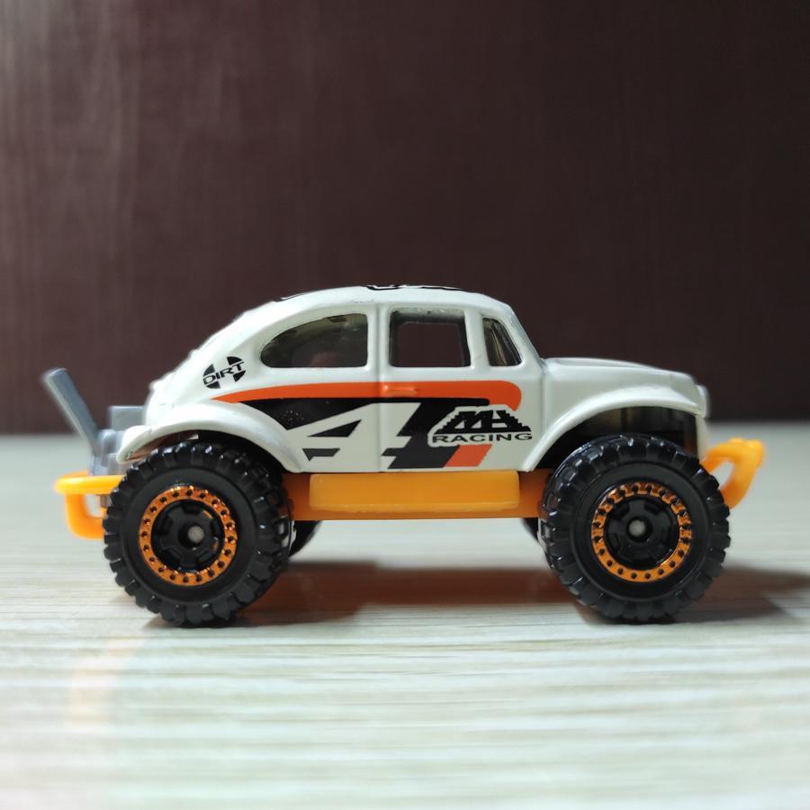 Matchbox Volkswagen Beetle 4X4 White