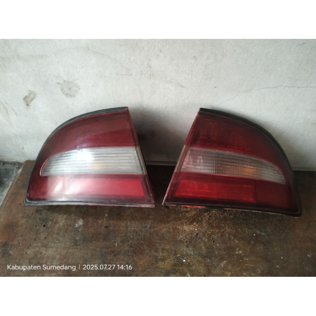 Stoplamp Galant lele