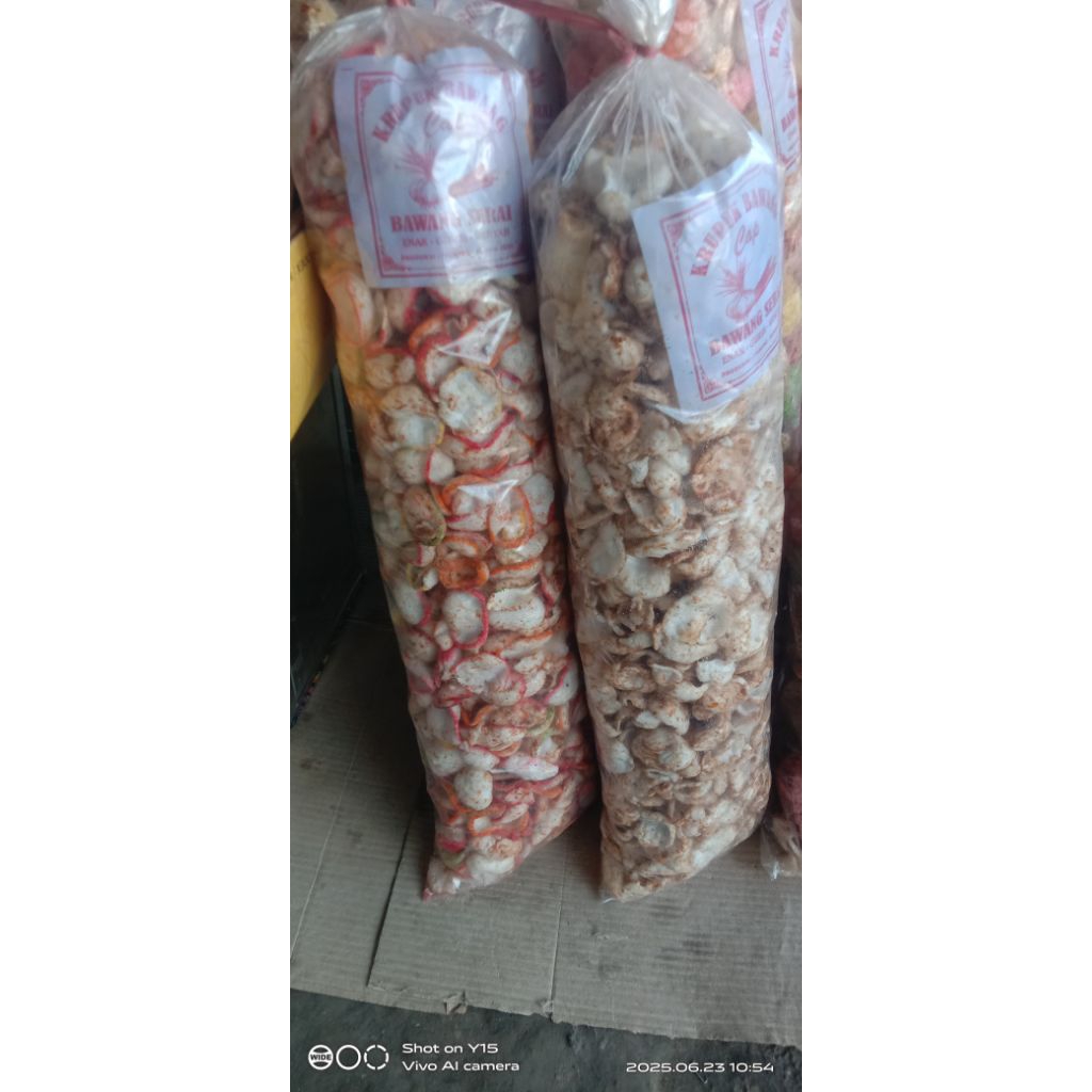 

KERUPUK Antor Glopot warna