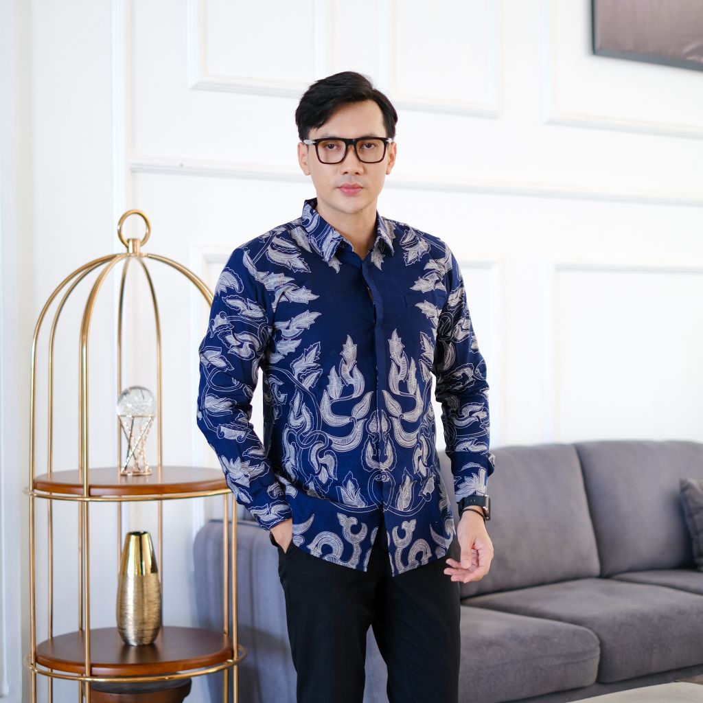 BATIK BOLO DEWO Motif Prabowo Hem Atasan Kemeja Baju Batik Pria Lengan Panjang