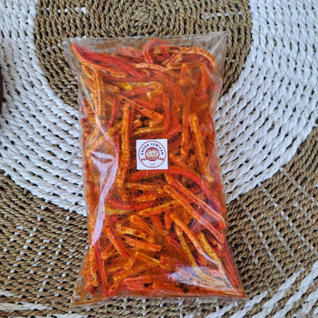 

Cemilan Kerupuk Seblak Pedas Jaat Beton Viral Gurih Renyah Cikruh Extra Daun Jeruk