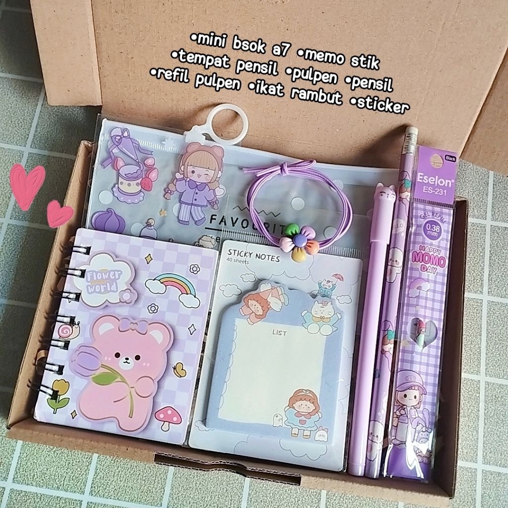 

GIFT BOX / BRITHDAY GIFT BOX / PAKET BOX HAMPERS LUCU / KADO WISUDA