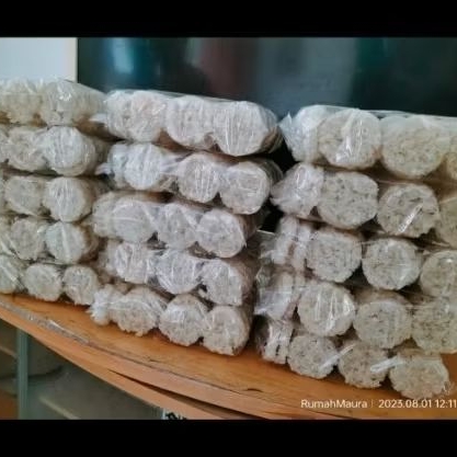 

RENGGINANG KETAN RASA BAWANG (Halal) Balikpapan