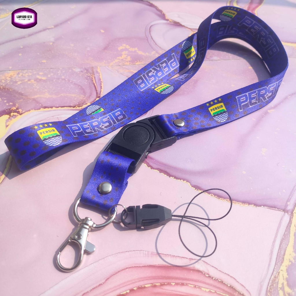 

PERSIB TALI GANTUNGAN HP ID CARD LANYARD PRINTING