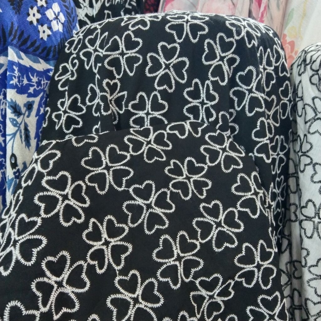 KAIN KATUN BORDIR KOREA HITAM PUTIH HIGT QUALITY