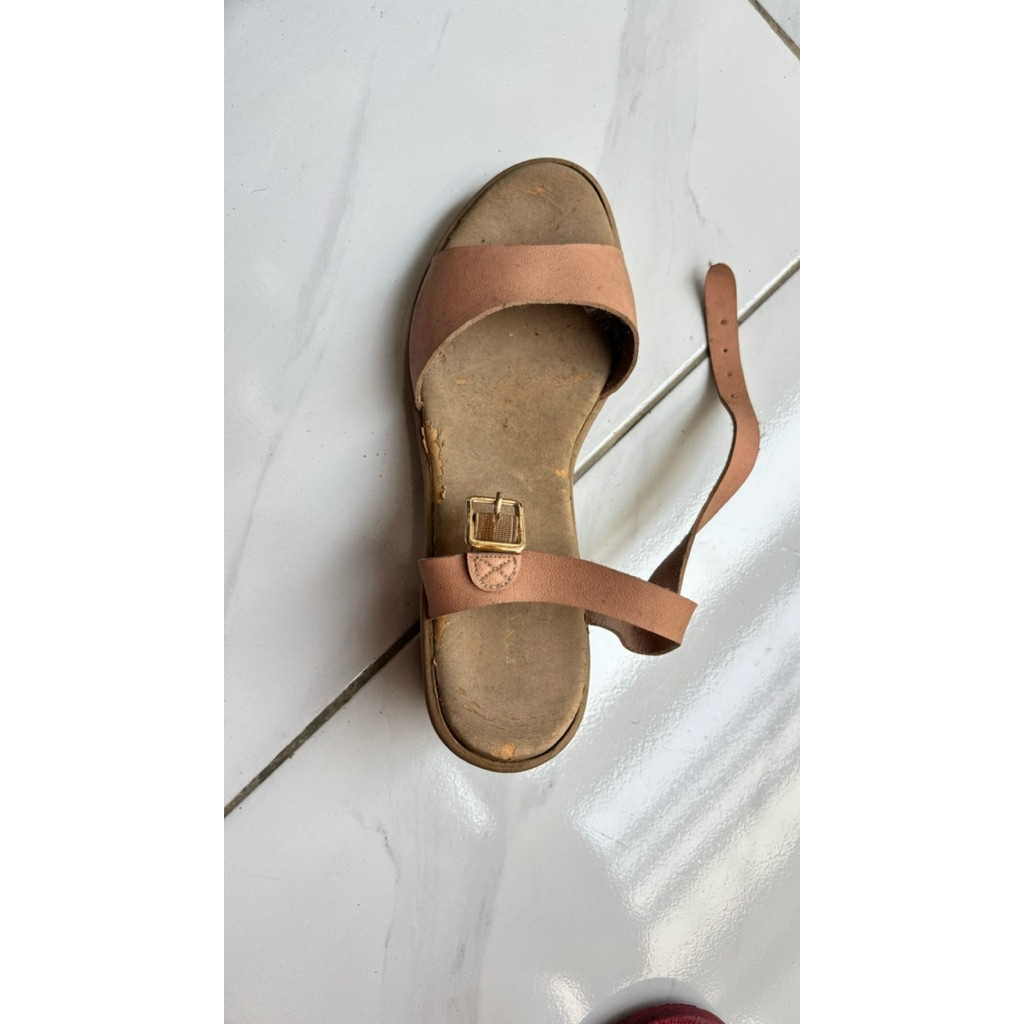 preloved heels yongki komaladi