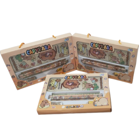 

Kotak Pensil Karakter Study Set Capybara Motif Karakter Lucu Set Alat Tulis Capybara Lucu Lengkap – Pensil, Penghapus Penggaris, Notebook, Tempat Pensil