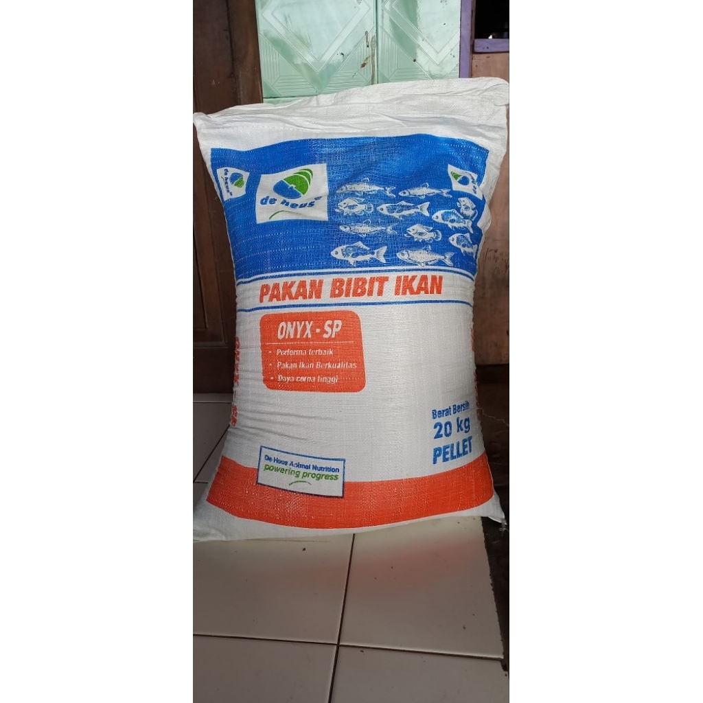 Pakan ikan PF800 Onyx-SP pakan ikan hias, koi, koki, cupang, benih ikan lele, gurame, mujaer, patin,