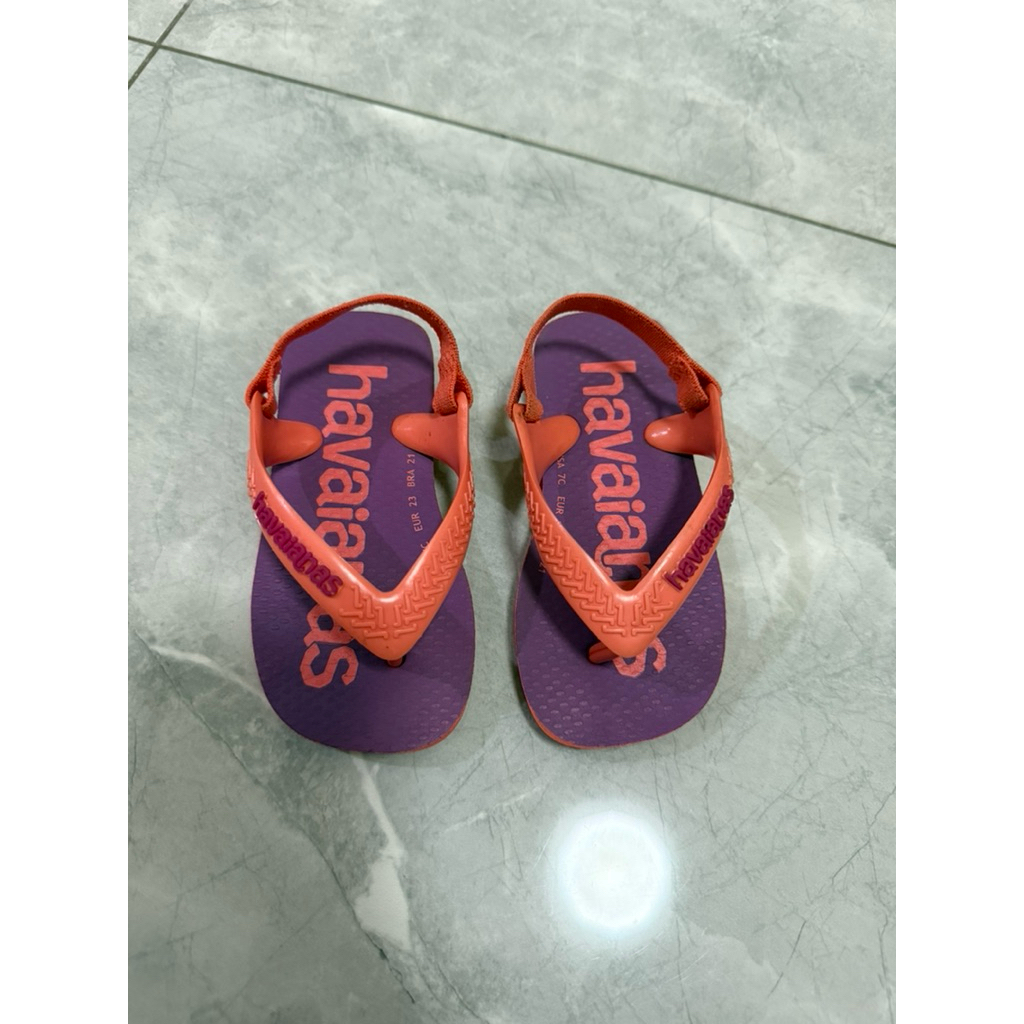 Preloved sendal Havaianas anak Perempuan size 23