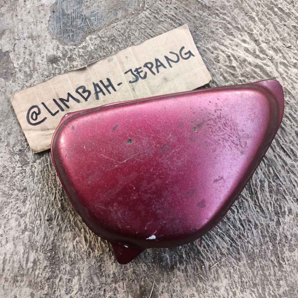 COVER BOX ACCU KIRI KEMPOL AKI CG 100 110 CB 100 125 GADING ORIGINAL SECOND COPOTAN UNIT