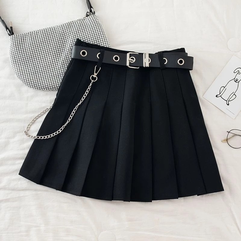ROK MINI HARAJUKU DENGAN BELT DAN RANTAI